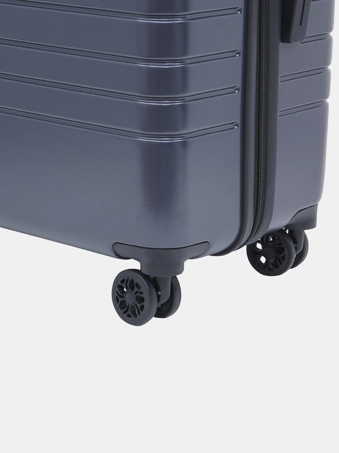Arctic Hard Top Trolley Luggage | HTL142,143,144 - Image 24