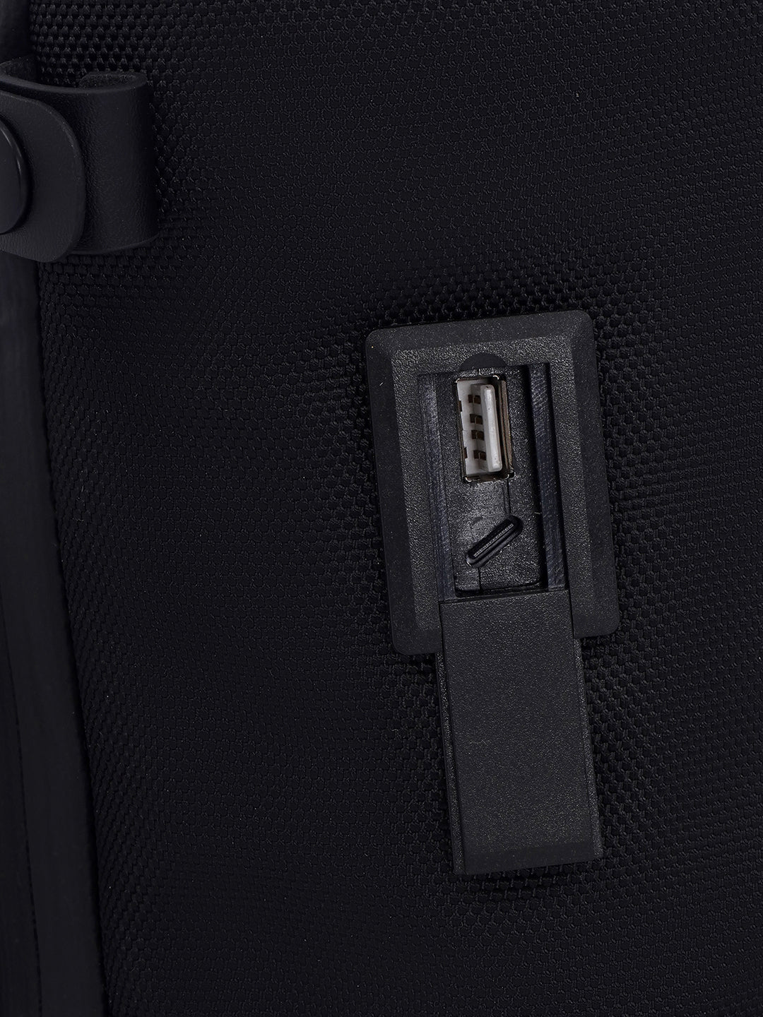 Aspen 15.4 Inch Laptop Backpack with Type-C Port 16L | LBP138 - Image 8