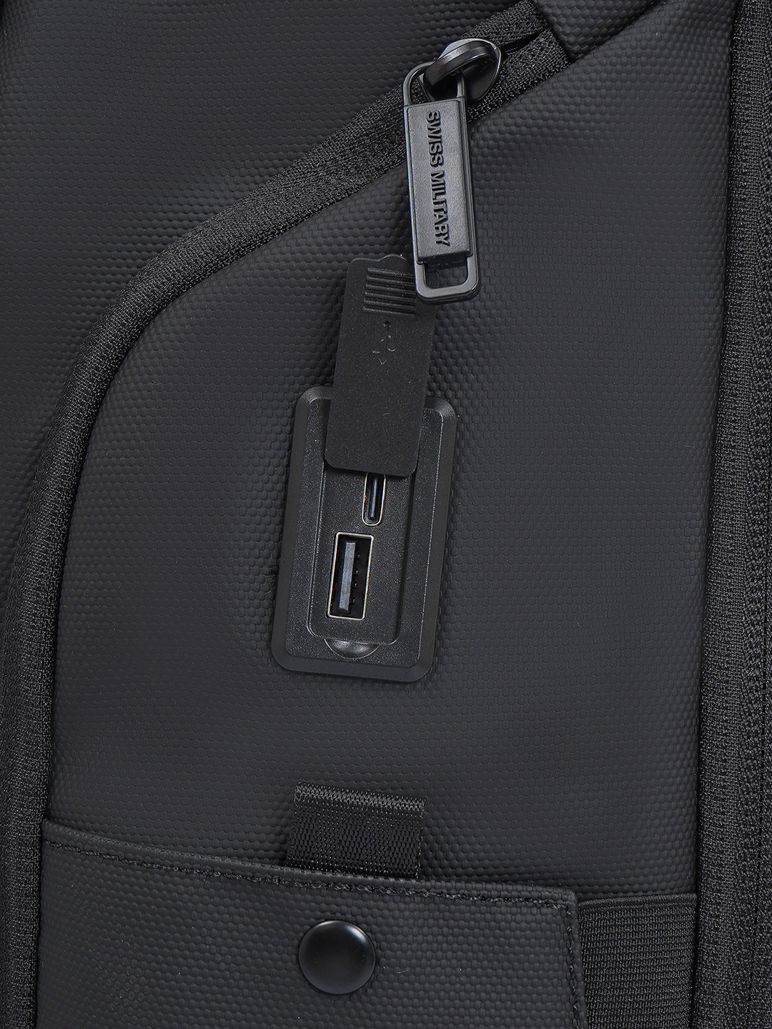 Durham 15.6" Laptop Backpack with USB Port, 20LTR | LBP147 - Image 9