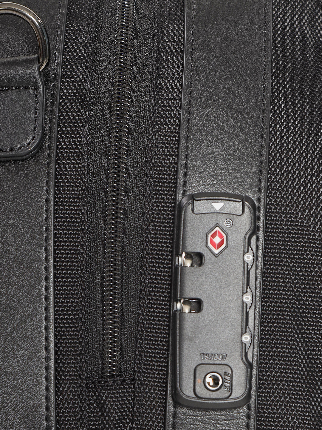 Gallium Expandable Duffle Bag with Shoe Compartment, 61L | DB31 - Image 14