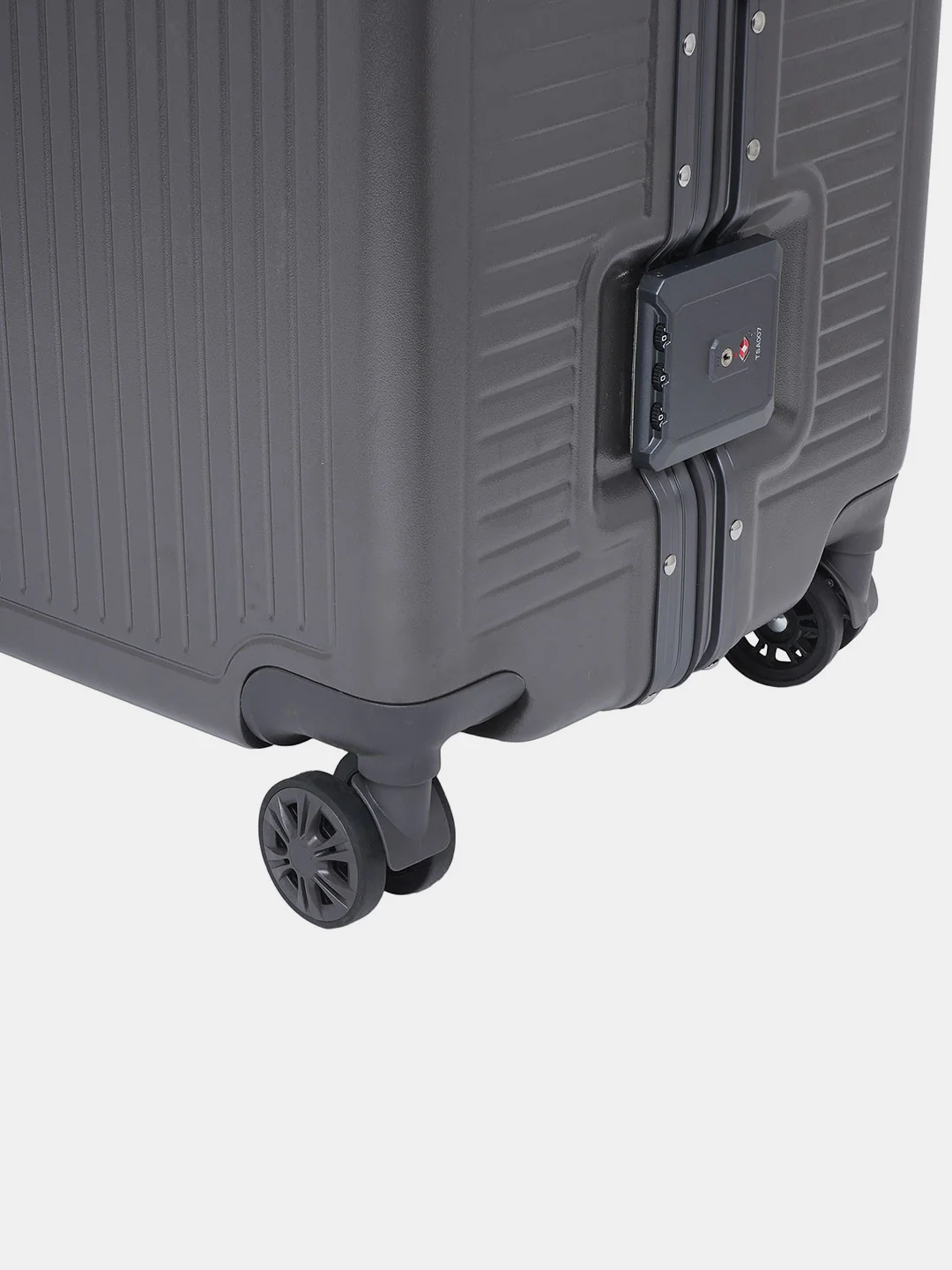 Kinetic Hard top Trolley Luggage Set | HTL140,141 - Image 10
