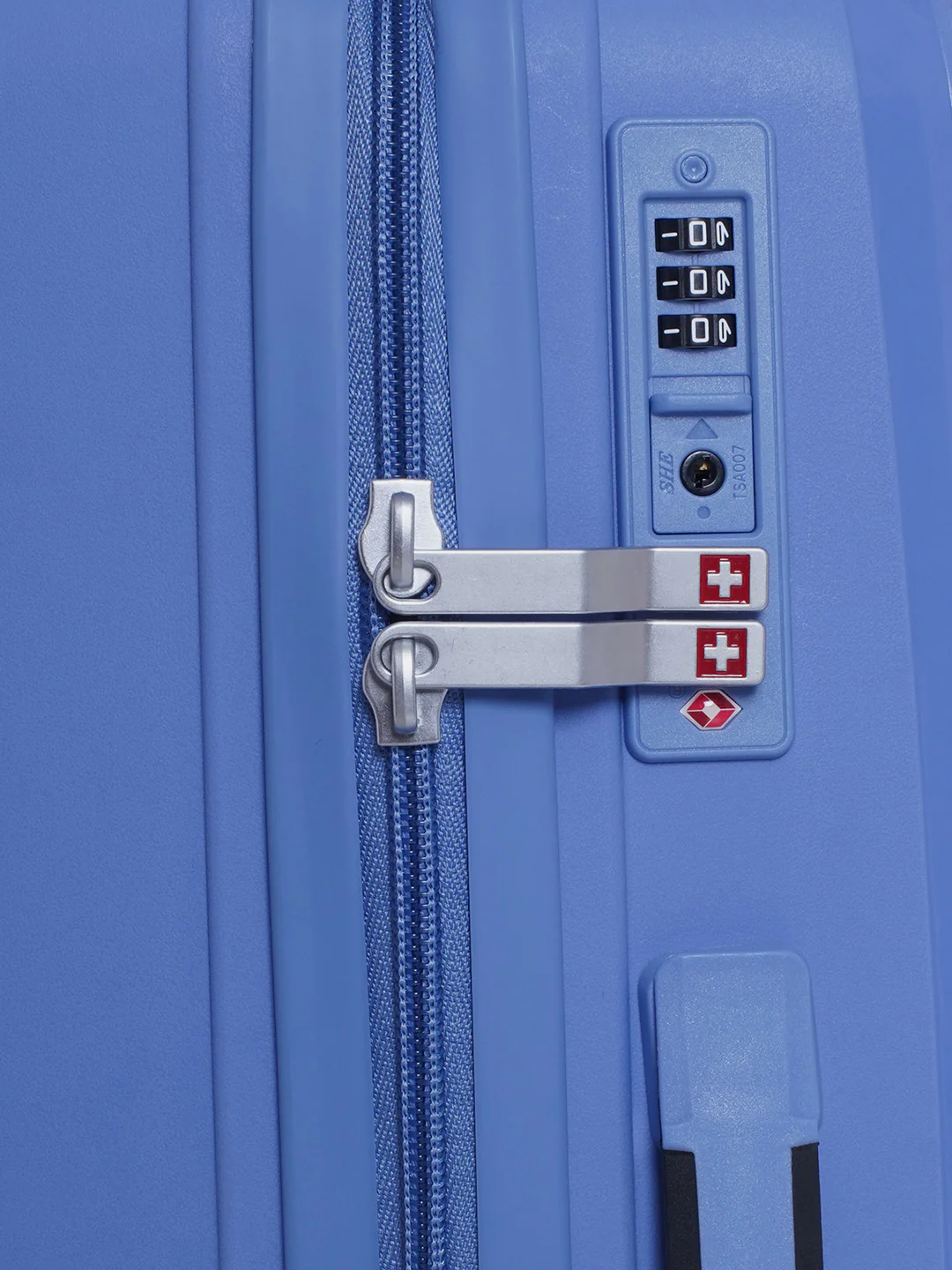 Maze Hard Top Trolley With TSA Lock, 360° Wheels - Image 206