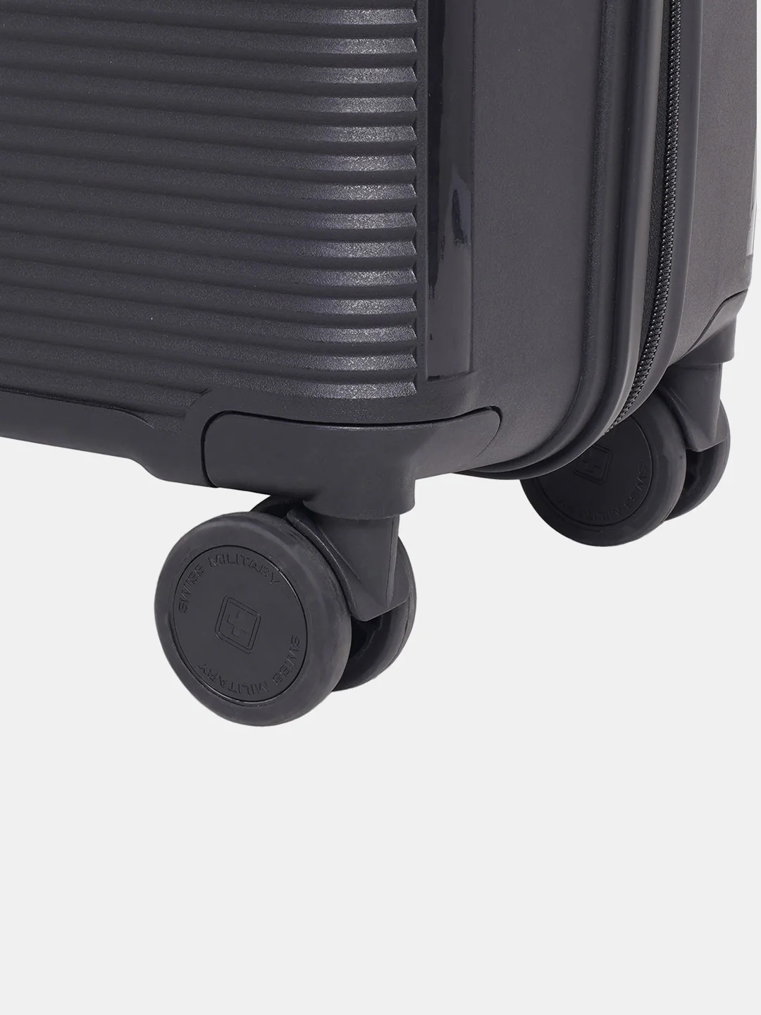 Maze Hard Top Trolley With TSA Lock, 360° Wheels - Image 31