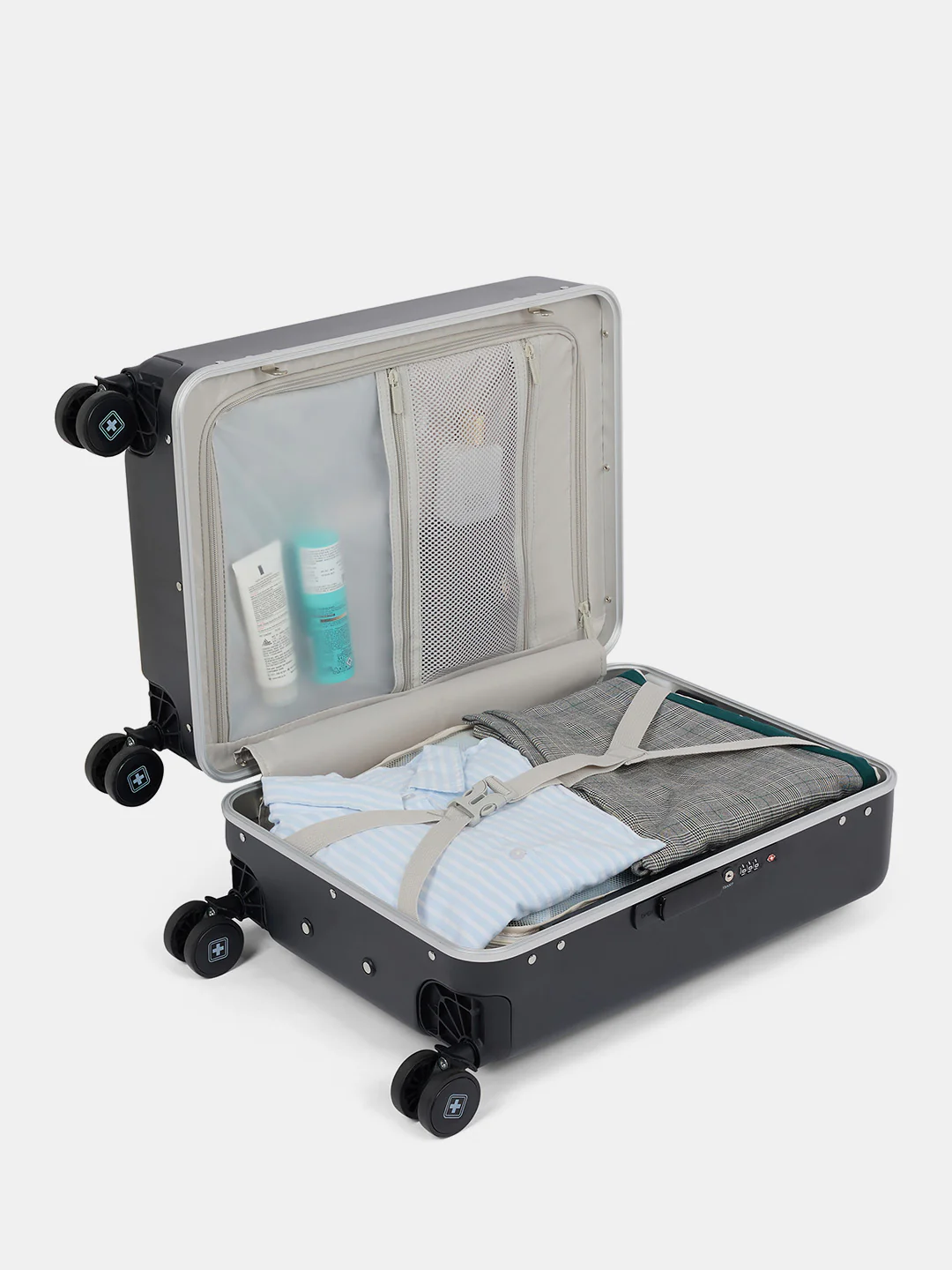 Bristol Zipper Less Hard Top Trolley Luggage 44L | HTL1043 - Image 12